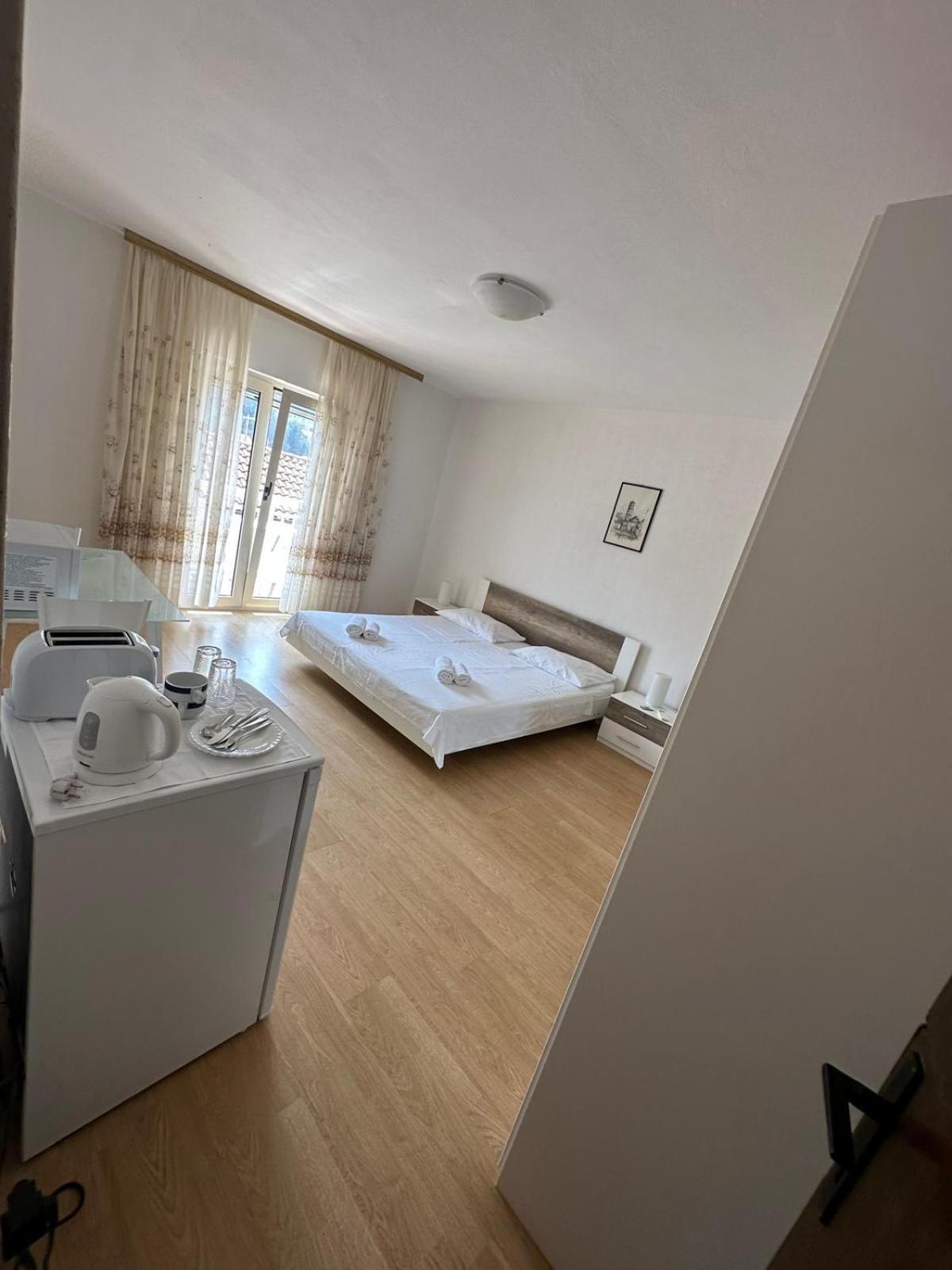 Apartment Velada Hvar Town Buitenkant foto