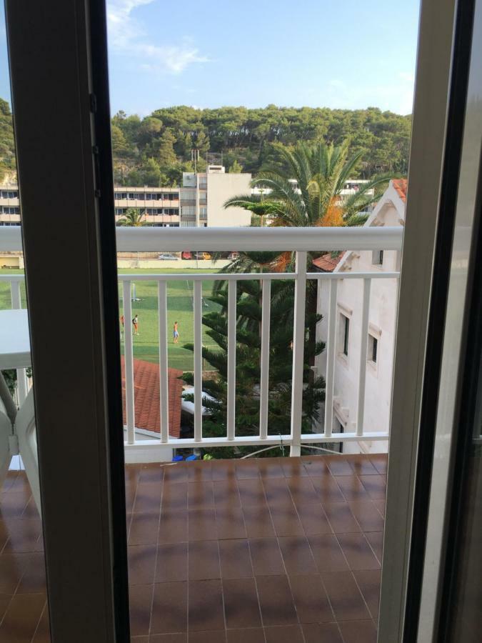 Apartment Velada Hvar Town Buitenkant foto