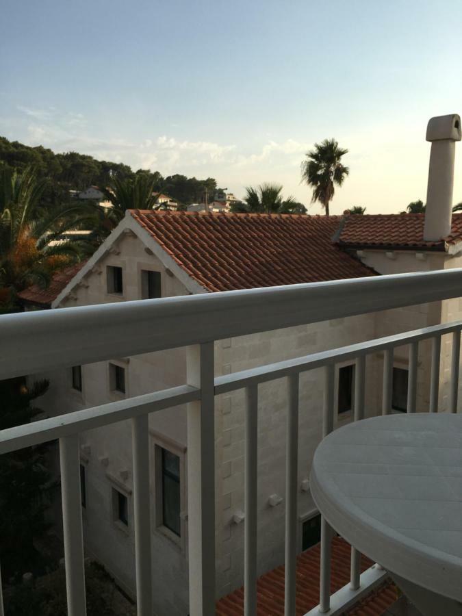 Apartment Velada Hvar Town Buitenkant foto